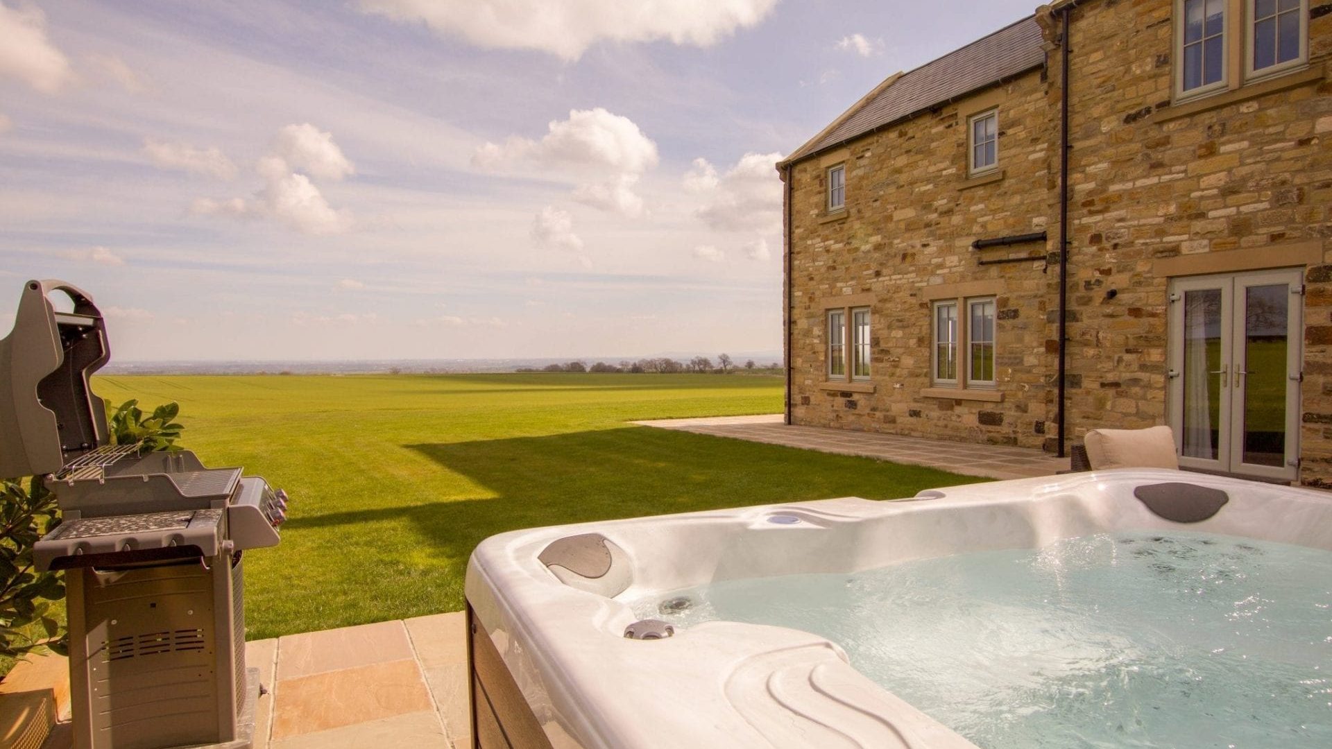 cottages with hot tubs Yorkshire