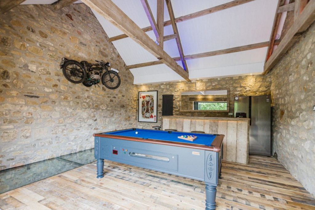 cottage with a hot tub yorkshire