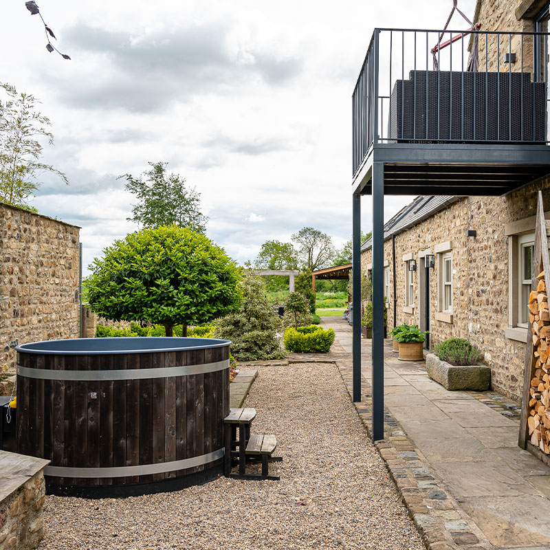 Image of Hot tub outside the barn