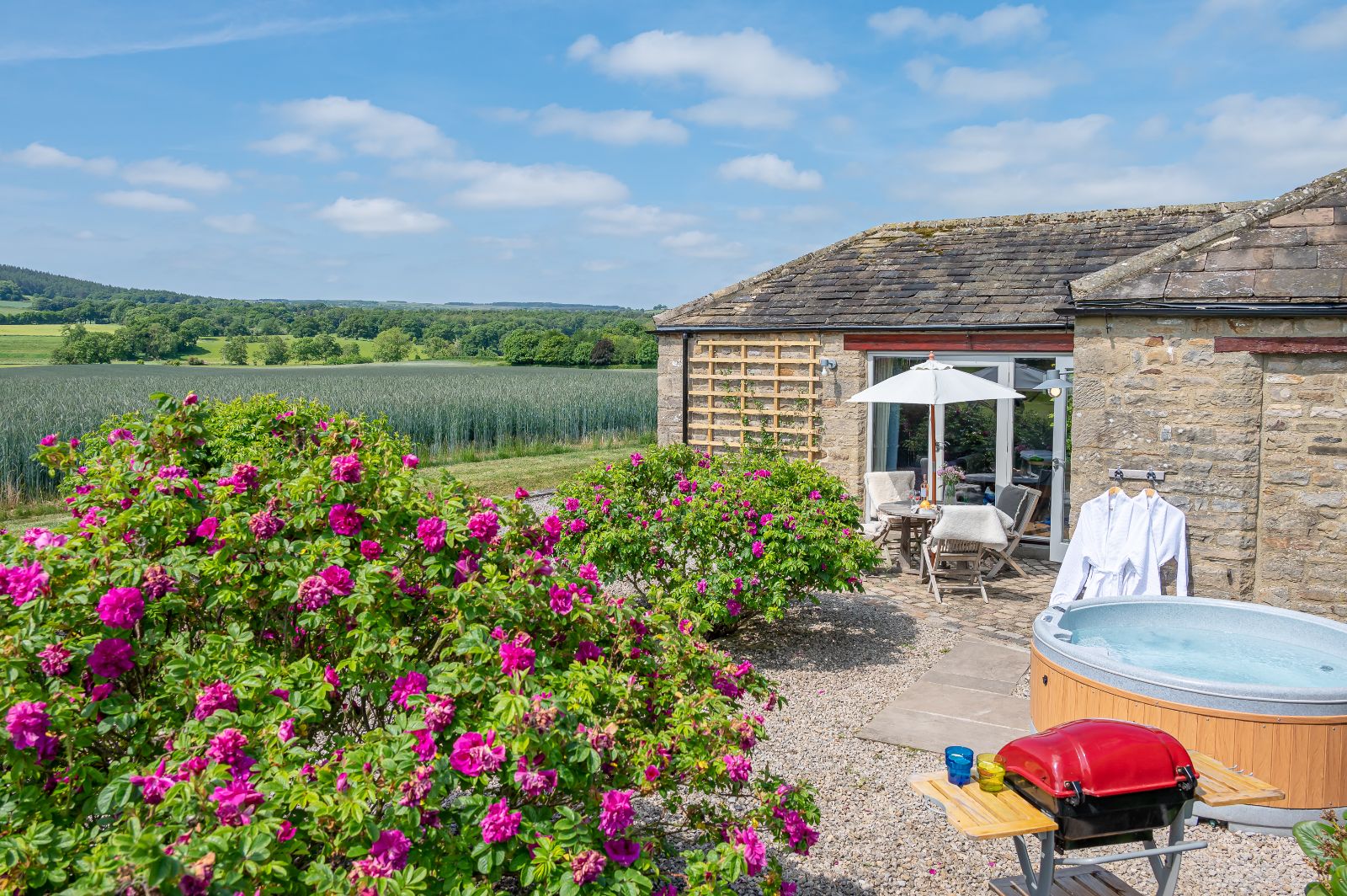 romantic weekend breaks with hot tub