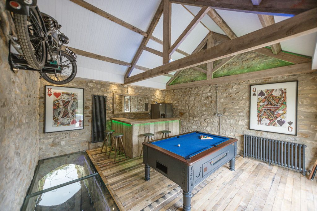 Holiday Cottages with games rooms