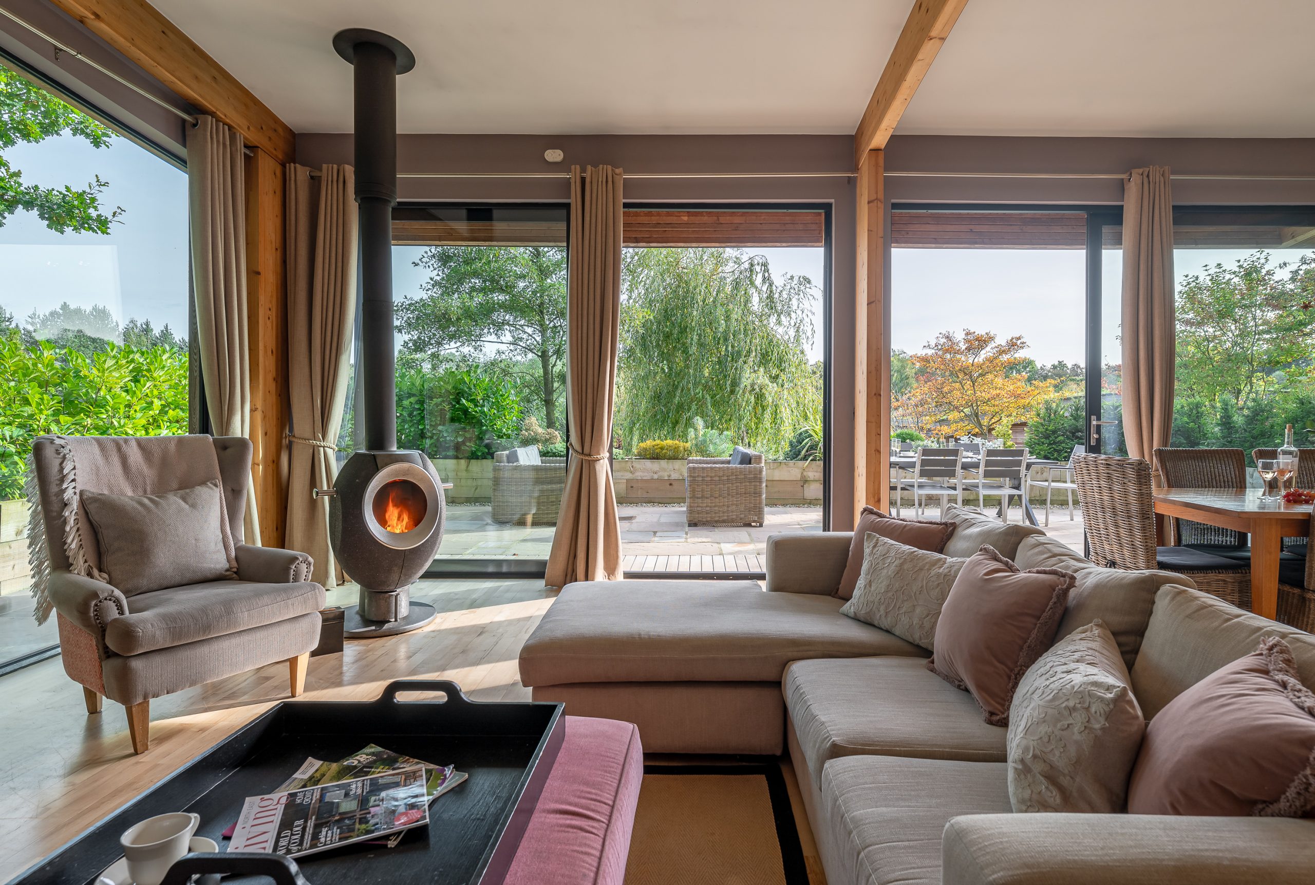 luxury hot tub lodges