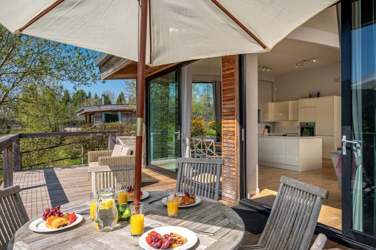 Brompton Lakes Decking