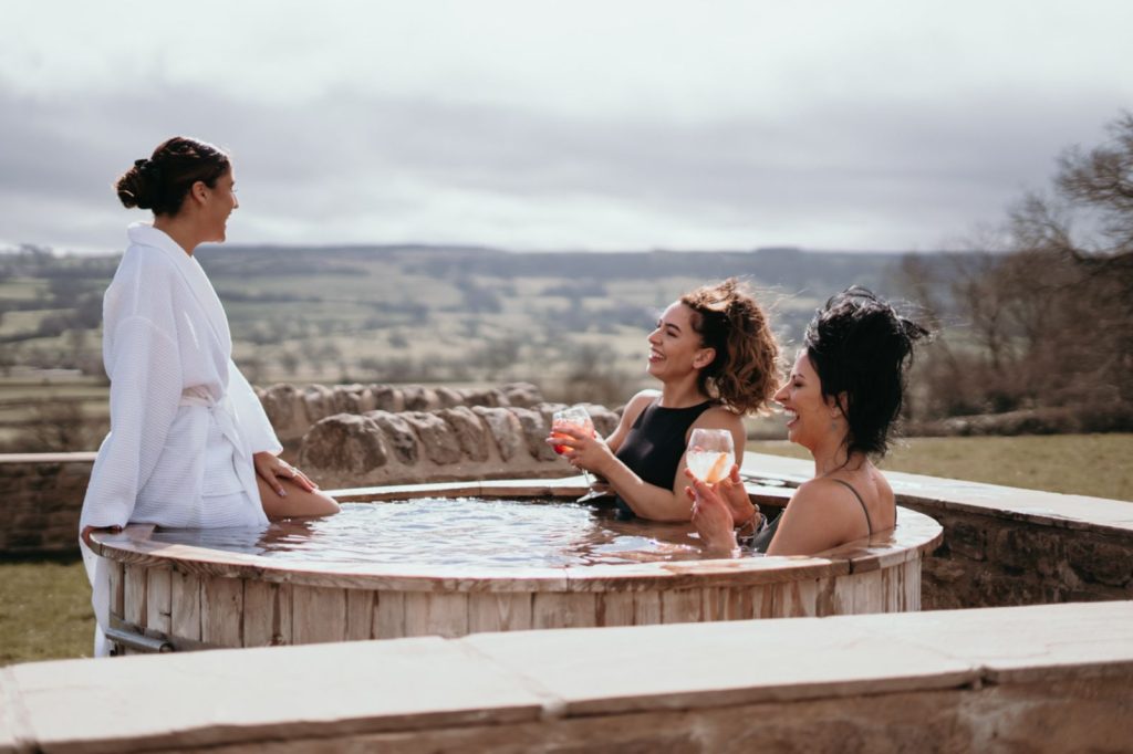 hot tub holidays