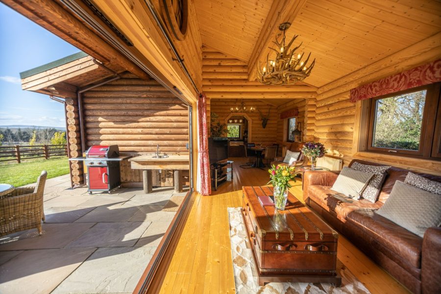 Lodge with hot tub in Yorkshire Dales