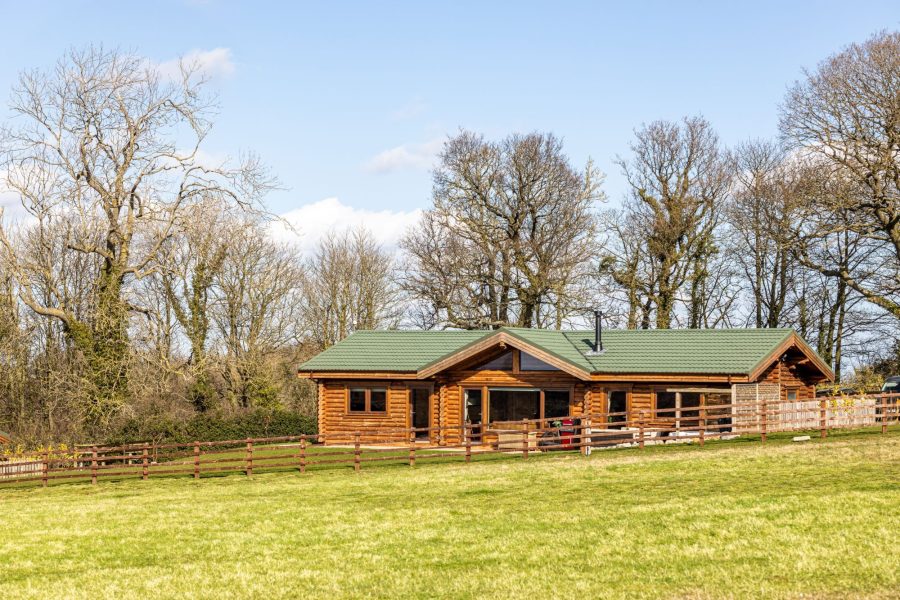 Hot Tub Lodges