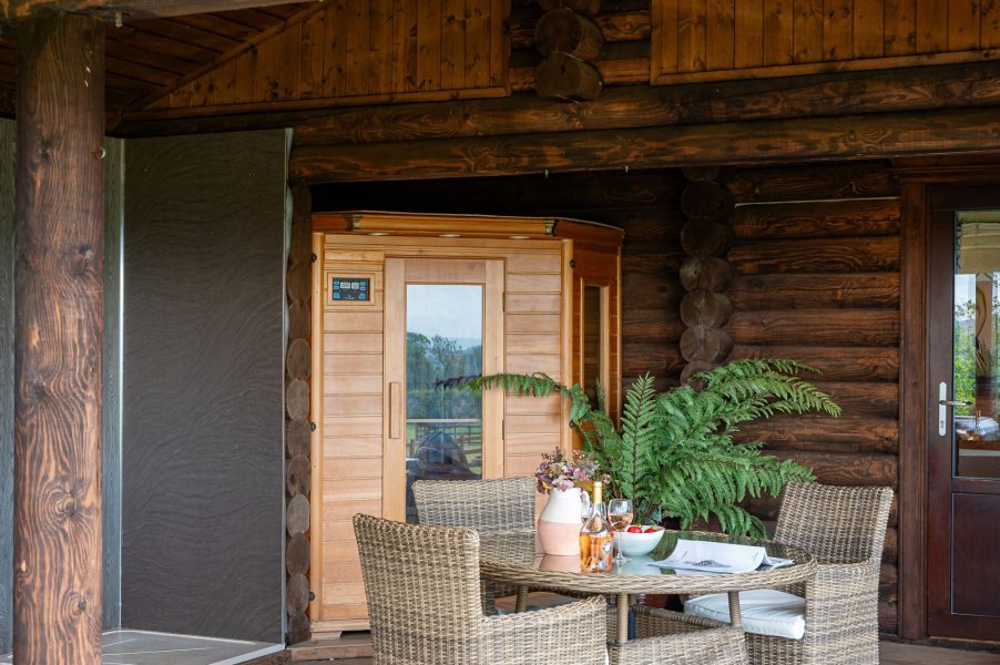 Log cabins with hot tubs Yorkshire