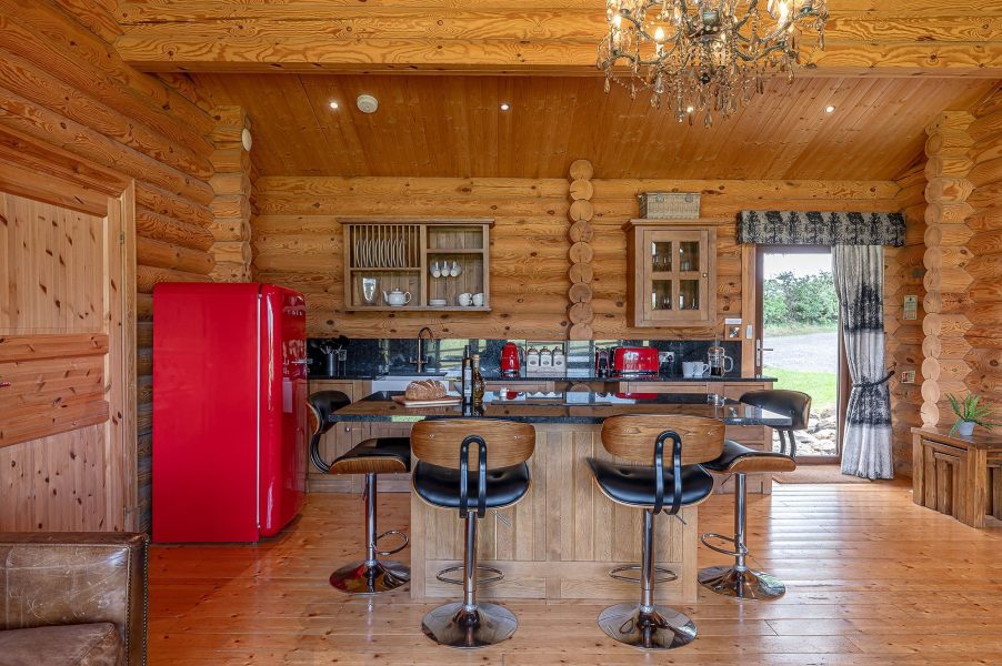 lodges in yorkshire with hot tubs