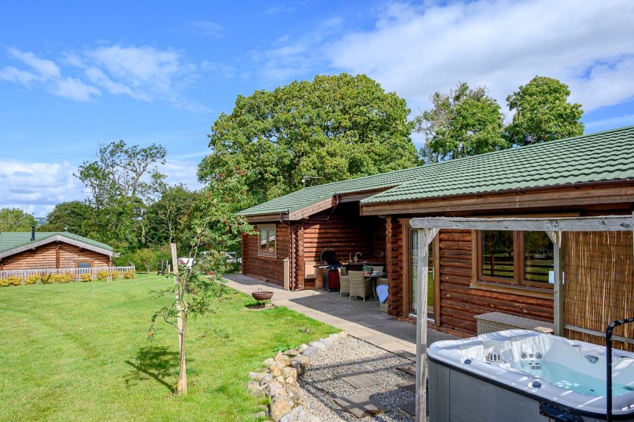 Yorkshire breaks with hot tubs