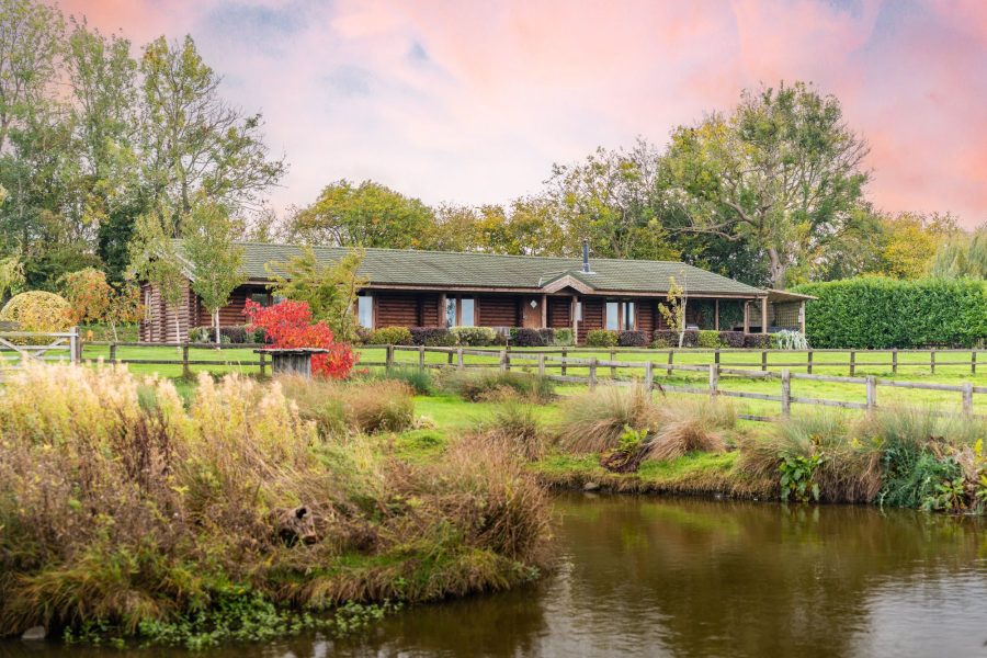 woodlands holiday at home