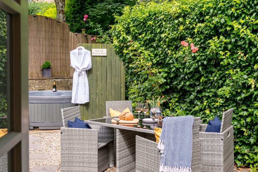 The Old Potting Shed with a private hot tub.